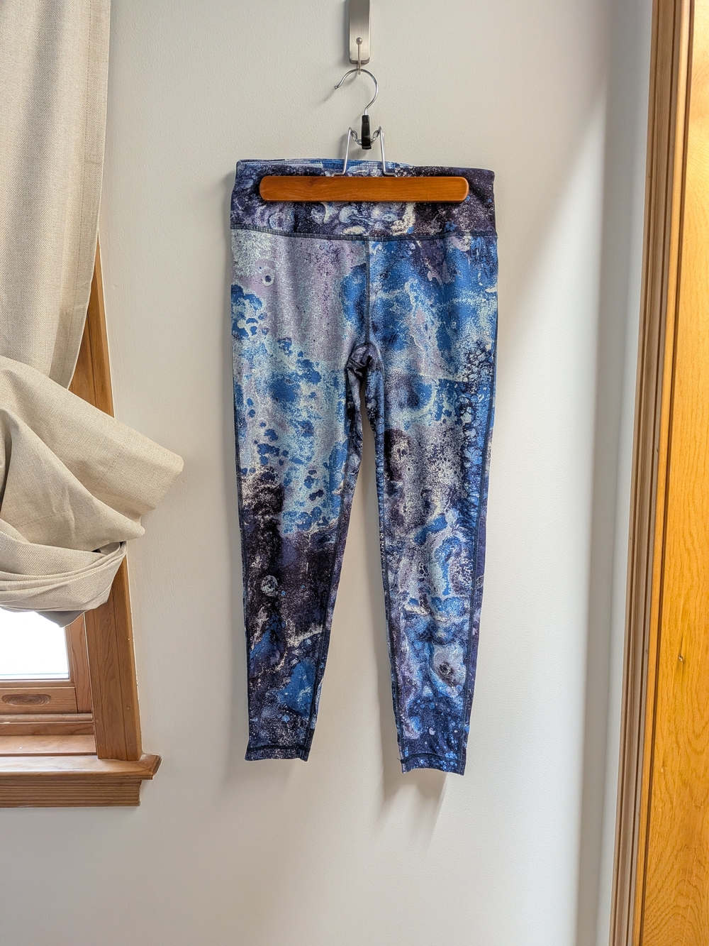 Sweaty Betty All Day 7/8 Workout Leggings Blue Purple Moon Galaxy S Small